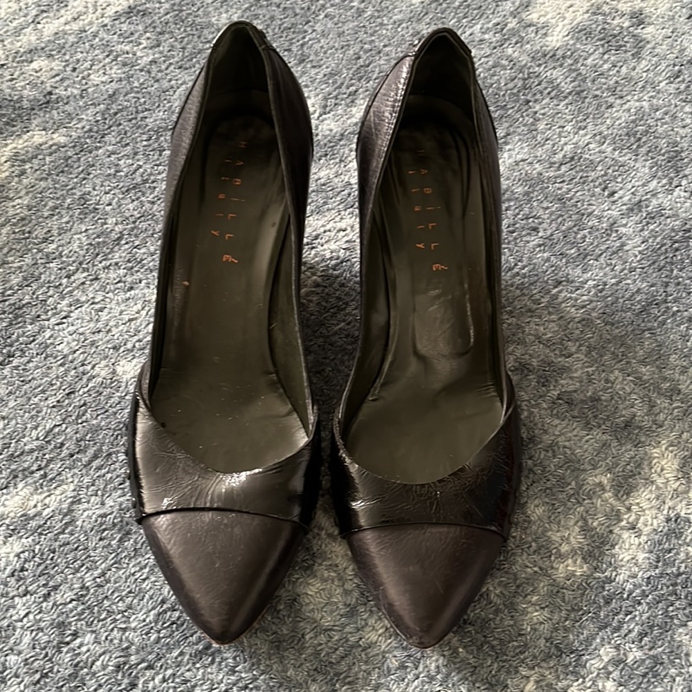 Black leather wedge heels. Brand is Habille from Italy
